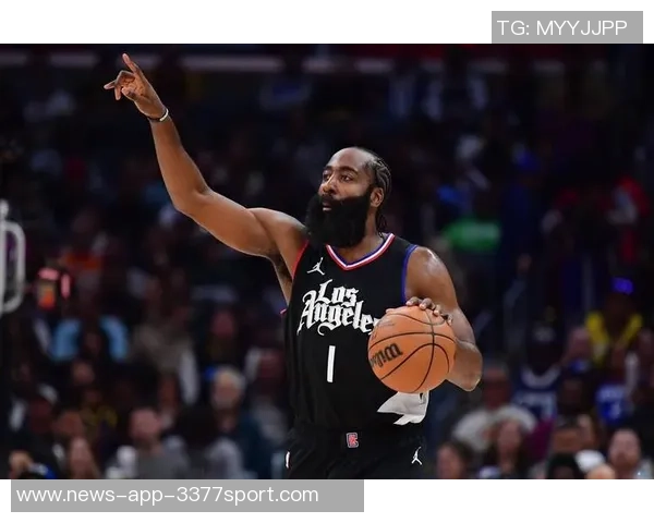 哈登半场表现低迷仅得11分负值惨淡球队遭遇重创 哈登半场表现低迷仅得11分负值惨淡球队遭遇重创